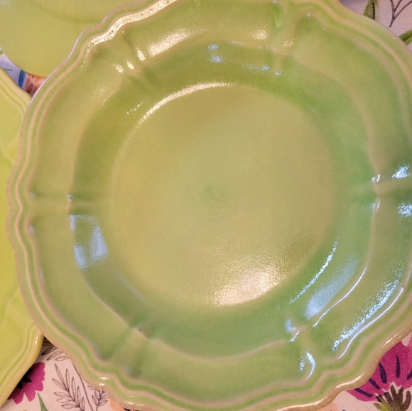 Nicola Fasano Italian Dishware ~ 2 Bowls ~ Chartreuse Green ~ Vintage (?) Pretty - Picture 7 of 16